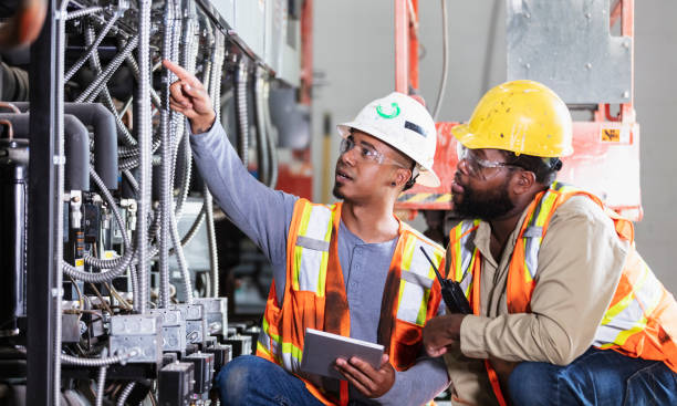 Best 24-Hour Electrician  in Lenexa, KS